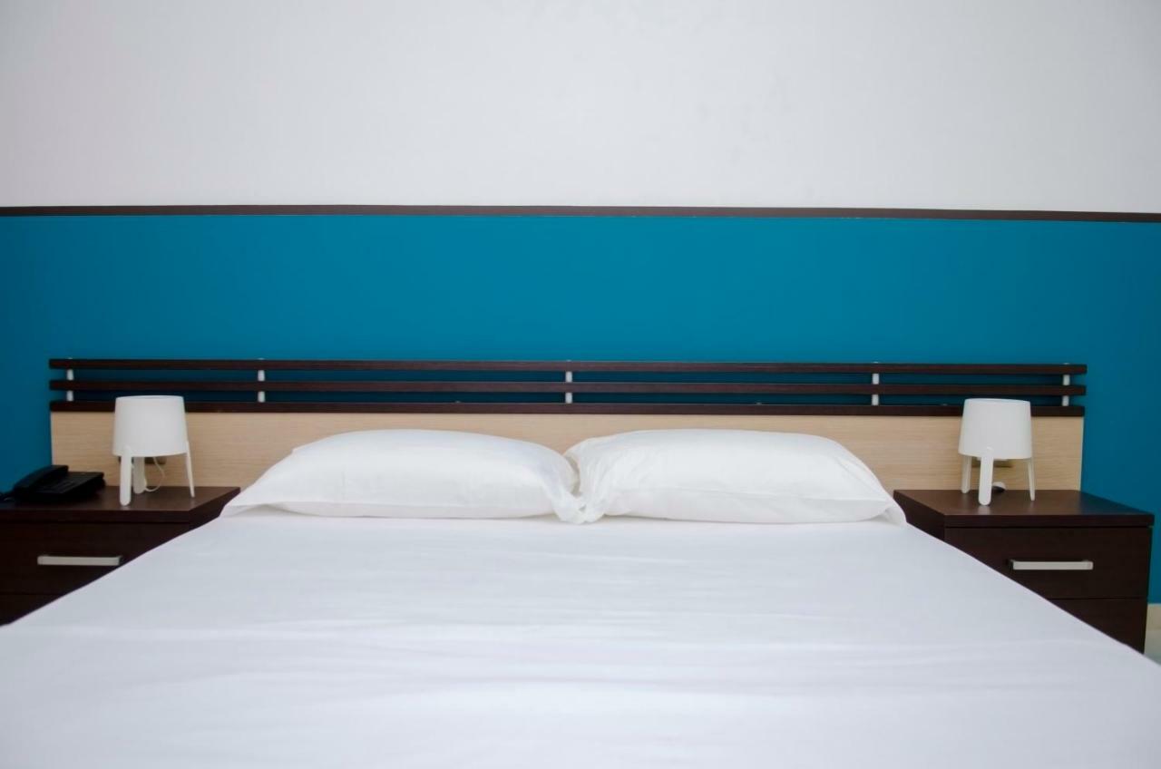 Vala Hotel Durrës